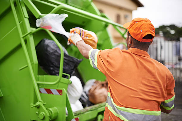 Best Yard Cleanup Services  in Lewisburg, TN